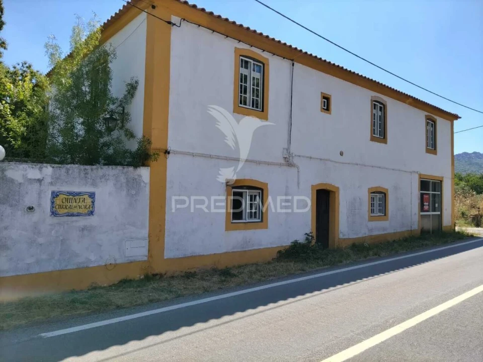 Quinta T0 para Venda em São Salvador da Aramenha Foto 1