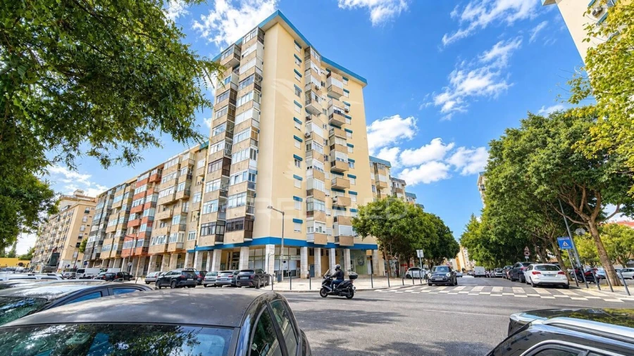 Apartamento T3 para Venda em Benfica Foto 16