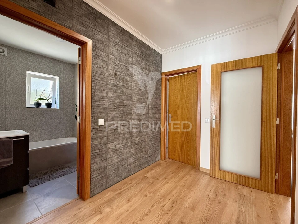 Apartamento T4 para Venda em Fatima Foto 36