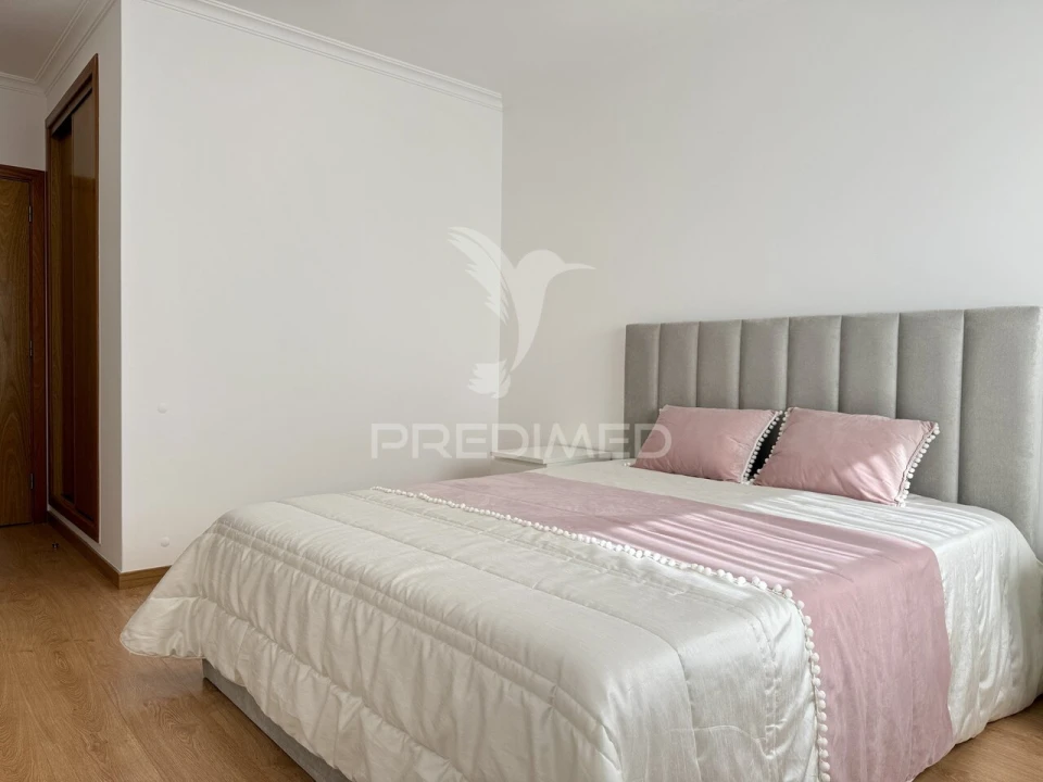 Apartamento T4 para Venda em Fatima Foto 18