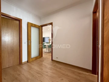 Apartamento T4 para Venda em Fatima