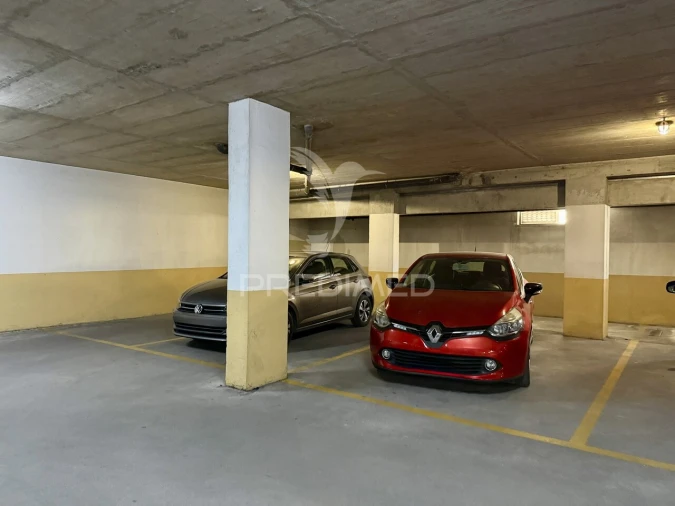 Apartamento T4 para Venda em Fatima Foto 37