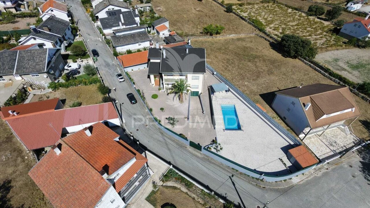 Moradia T6 para Venda em Vilar Formoso Foto 32