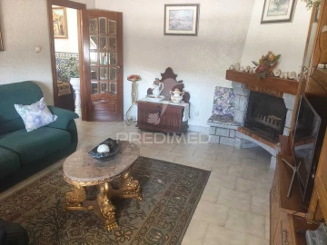 Moradia T6 para Venda em Vilar Formoso
