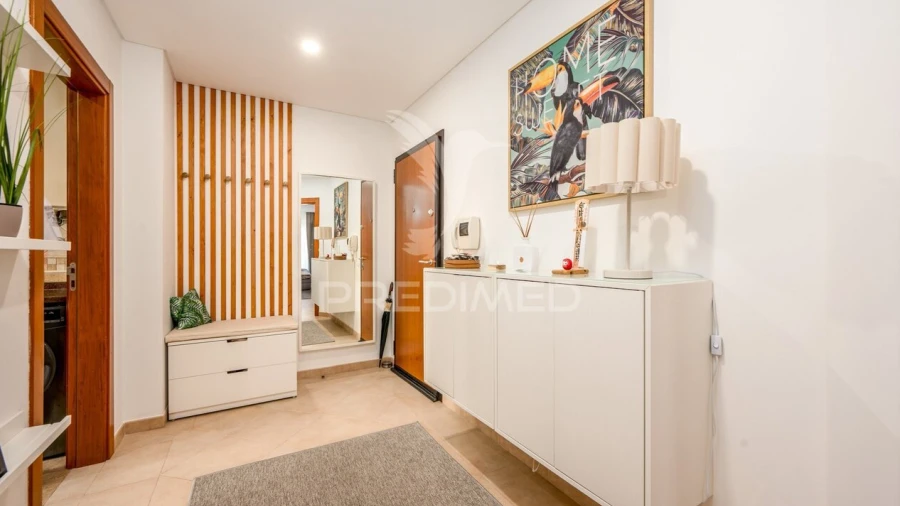 Apartamento T2 para Venda em Carregado e Cadafais