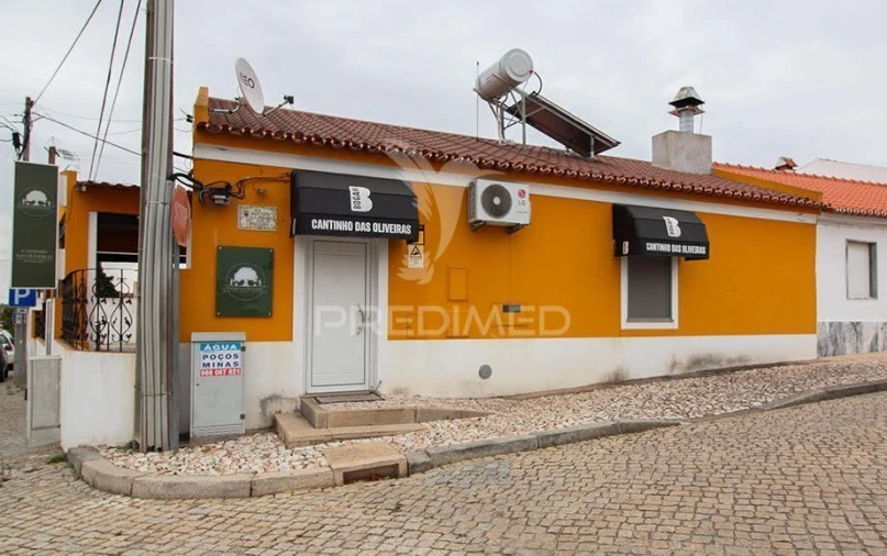 Moradia T3 para Venda em Vimieiro Foto 3