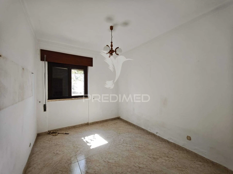 Moradia T3 para Venda em Santo Estêvão Foto 10