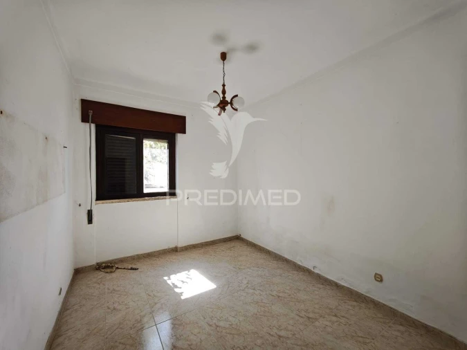 Moradia T3 para Venda em Santo Estêvão Foto 10