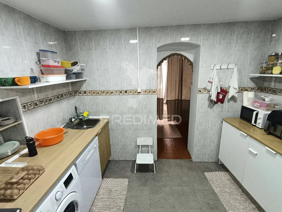 Moradia T4 para Venda em Assunção, Ajuda, Salvador e Santo Ildefonso Foto 5