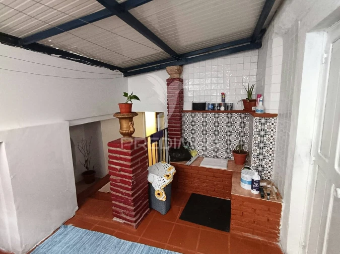 Moradia T4 para Venda em Assunção, Ajuda, Salvador e Santo Ildefonso Foto 14