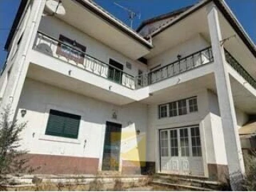 Prédio para Venda em Arranho
