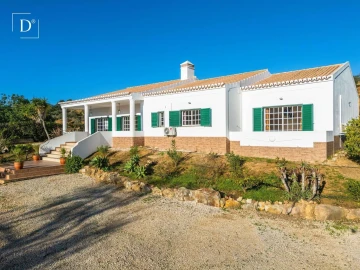 Moradia T4 para Venda em Porches