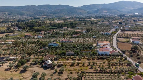 Terreno para Venda em Fundão, Valverde, Donas, A. Joanes, A. Nova Cabo