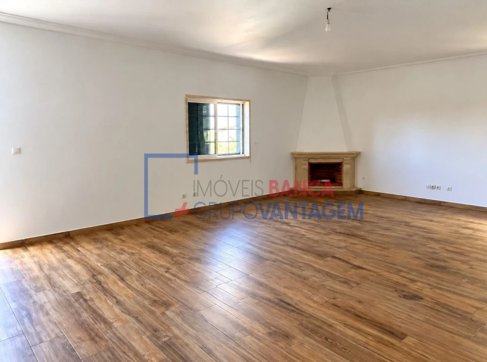 Moradia T3 para Venda em Alverca do Ribatejo e Sobralinho Foto 4