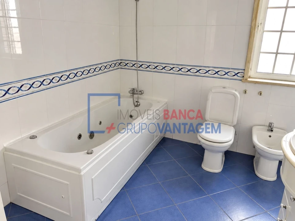 Moradia T3 para Venda em Alverca do Ribatejo e Sobralinho Foto 5