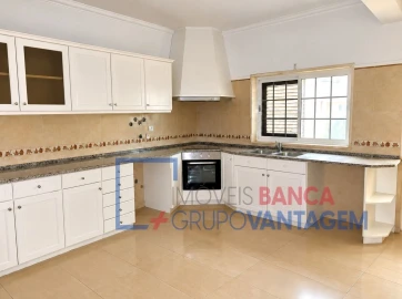 Moradia T3 para Venda em Alverca do Ribatejo e Sobralinho