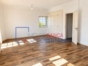 Moradia T3 para Venda em Alverca do Ribatejo e Sobralinho