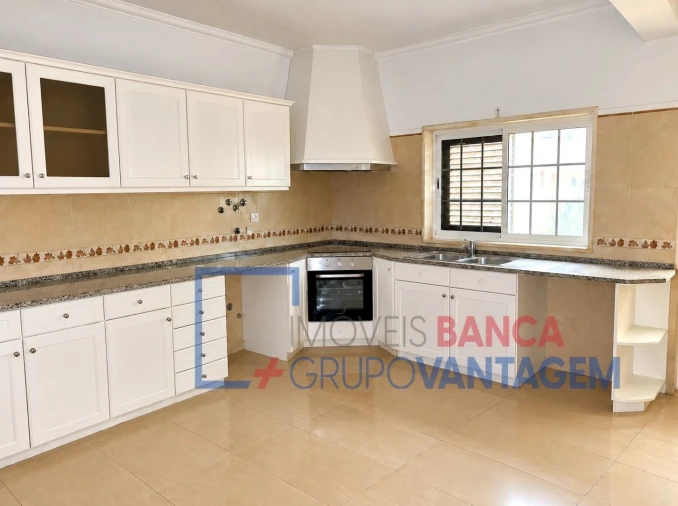 Moradia T3 para Venda em Alverca do Ribatejo e Sobralinho Foto 6