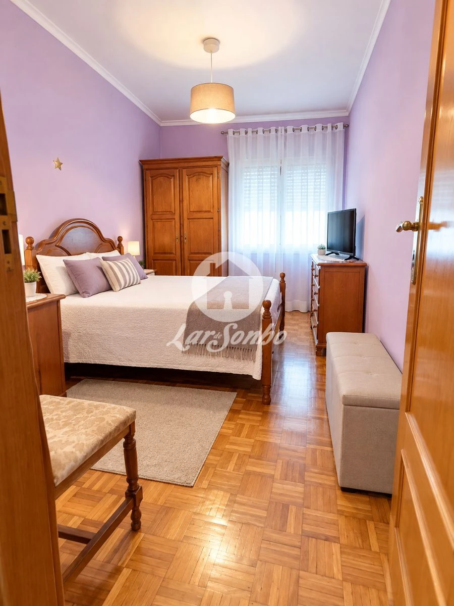 Apartamento T2 para Venda em Arcozelo Foto 27