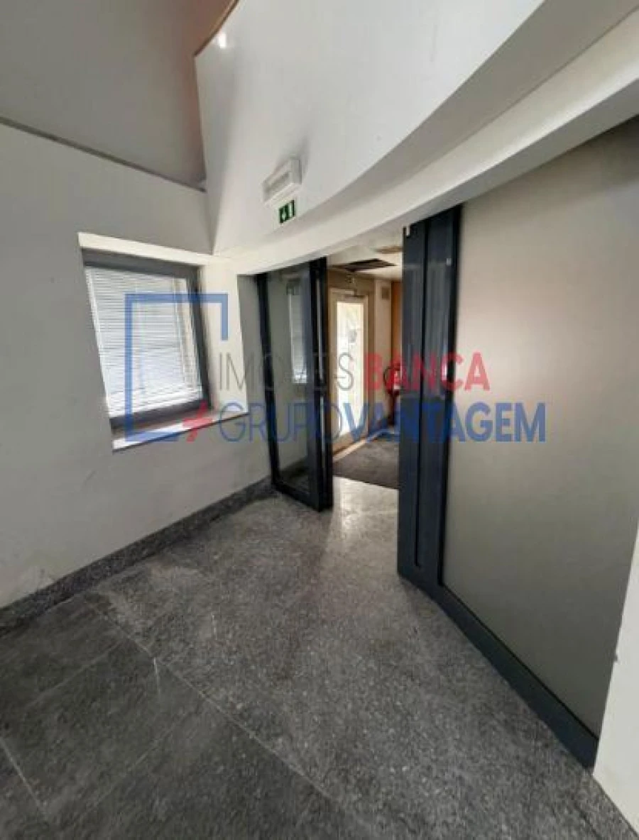 Prédio para Venda em Almeida Foto 9