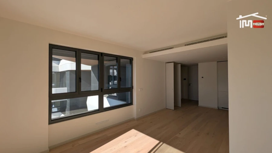 Apartamento T1 para Venda em Parque das Nações Foto 4