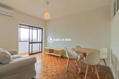 Apartamento T1 para Venda em Cidade da Maia