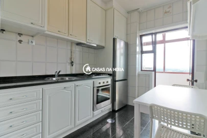 Apartamento T1 para Venda em Cidade da Maia
