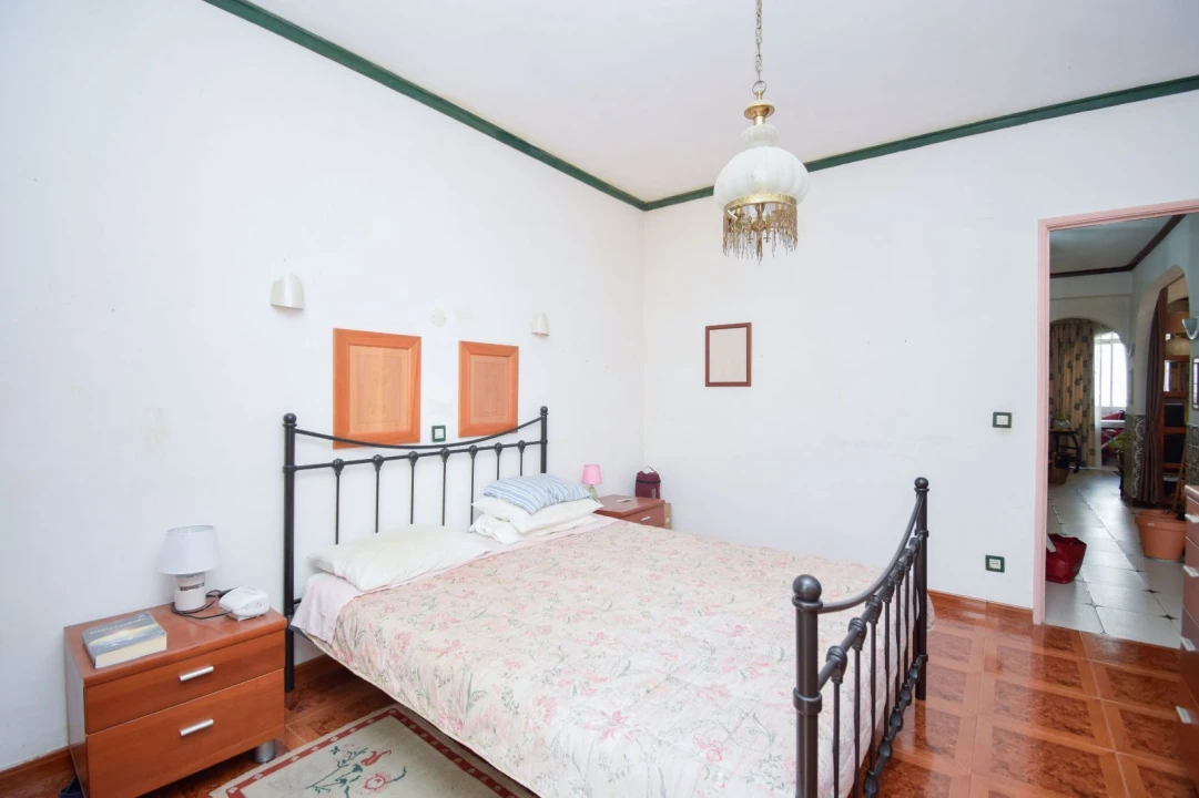 Apartamento T2 para Venda em Agualva e Mira-Sintra Foto 14