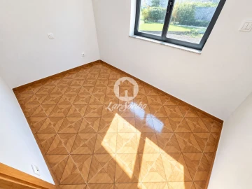 Apartamento T3 para Arrendamento em Apúlia e Fão