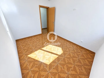 Apartamento T3 para Arrendamento em Apúlia e Fão