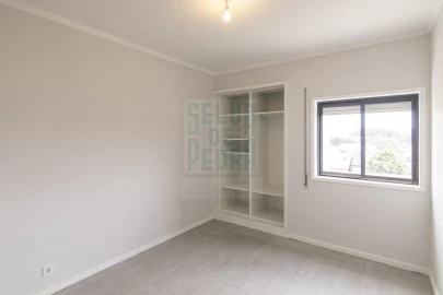 Apartamento T3 para Venda em Paços de Brandão