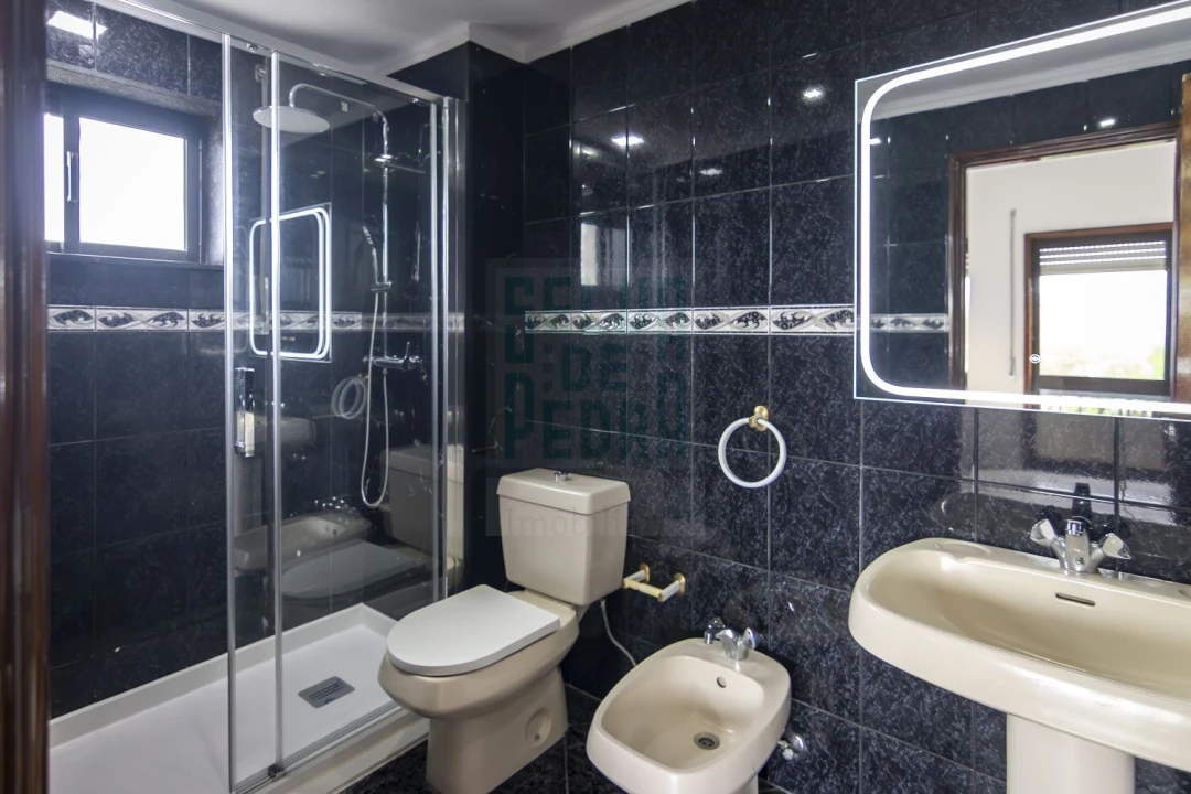 Apartamento T3 para Venda em Paços de Brandão Foto 19