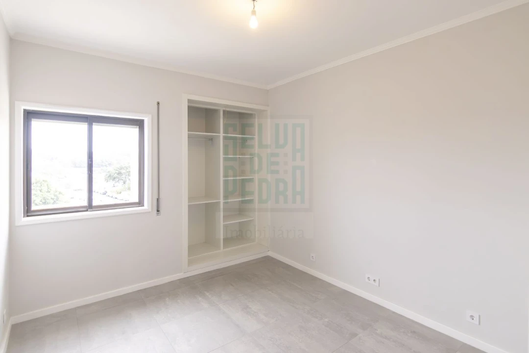 Apartamento T3 para Venda em Paços de Brandão Foto 21