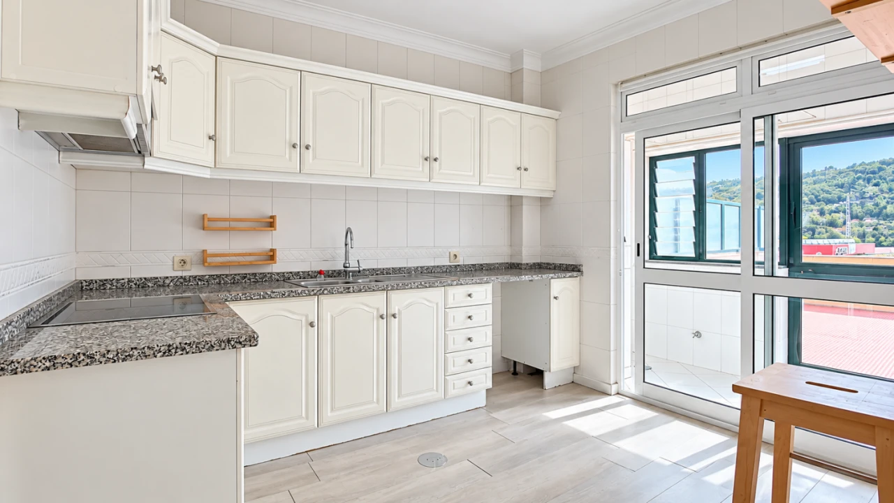 Apartamento T2 para Venda em Valongo Foto 13