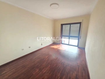 Apartamento T3 para Venda em Eixo e Eirol