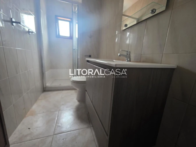 Apartamento T3 para Venda em Eixo e Eirol Foto 6