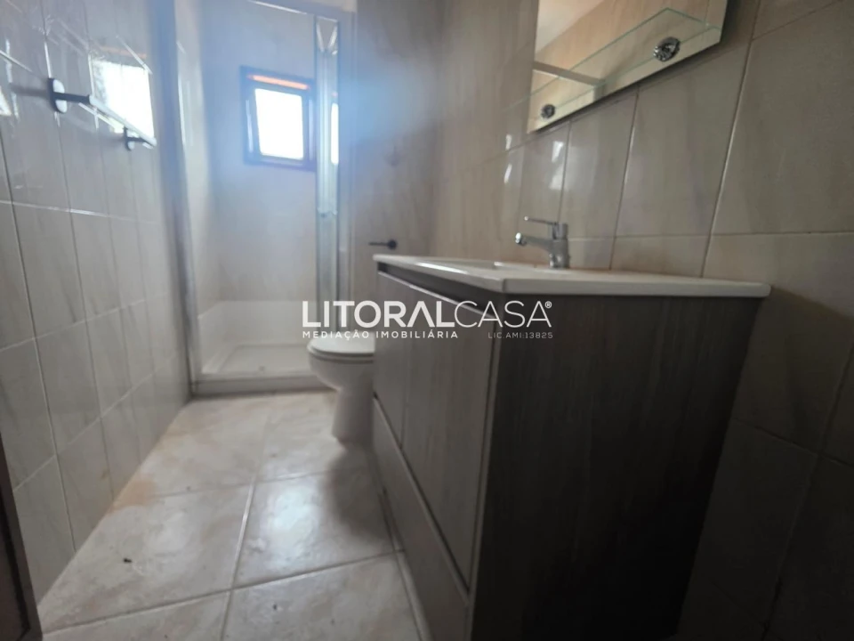 Apartamento T3 para Venda em Eixo e Eirol Foto 6