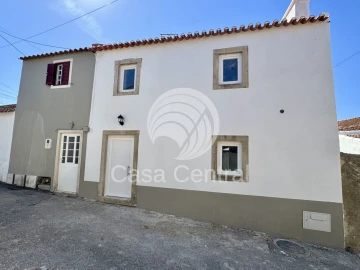 Loja para Venda em Almargem do Bispo, Pêro Pinheiro e Montelavar
