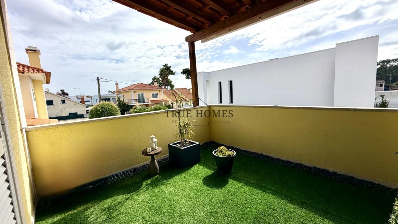 Moradia T3 para Venda em Charneca de Caparica e Sobreda Foto 16