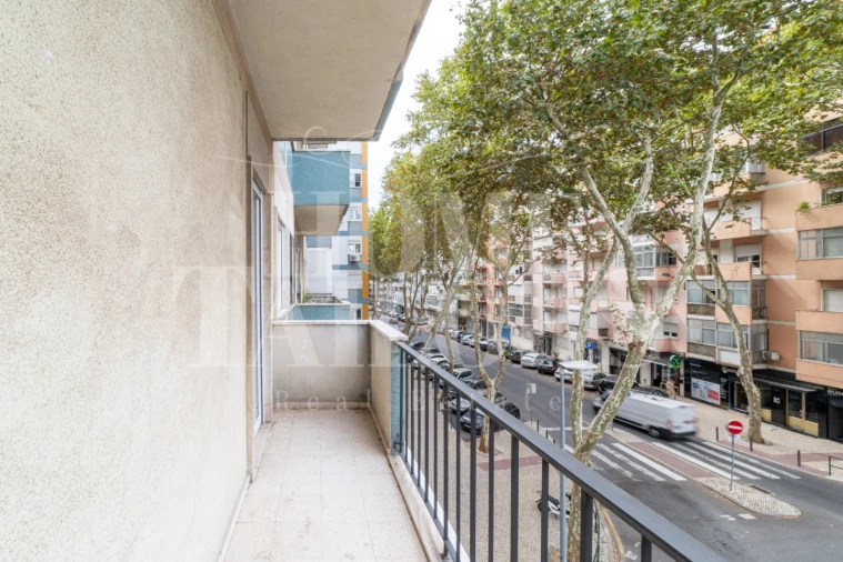 Apartamento T3 para Venda em Benfica Foto 8