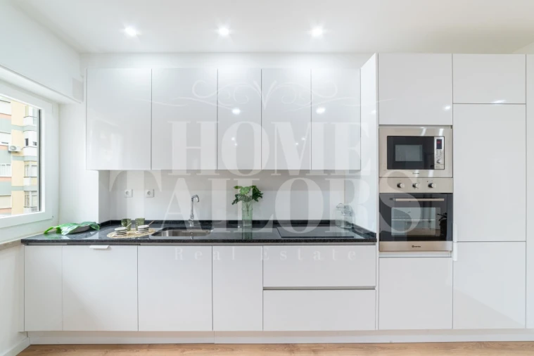 Apartamento T3 para Venda em Benfica Foto 10