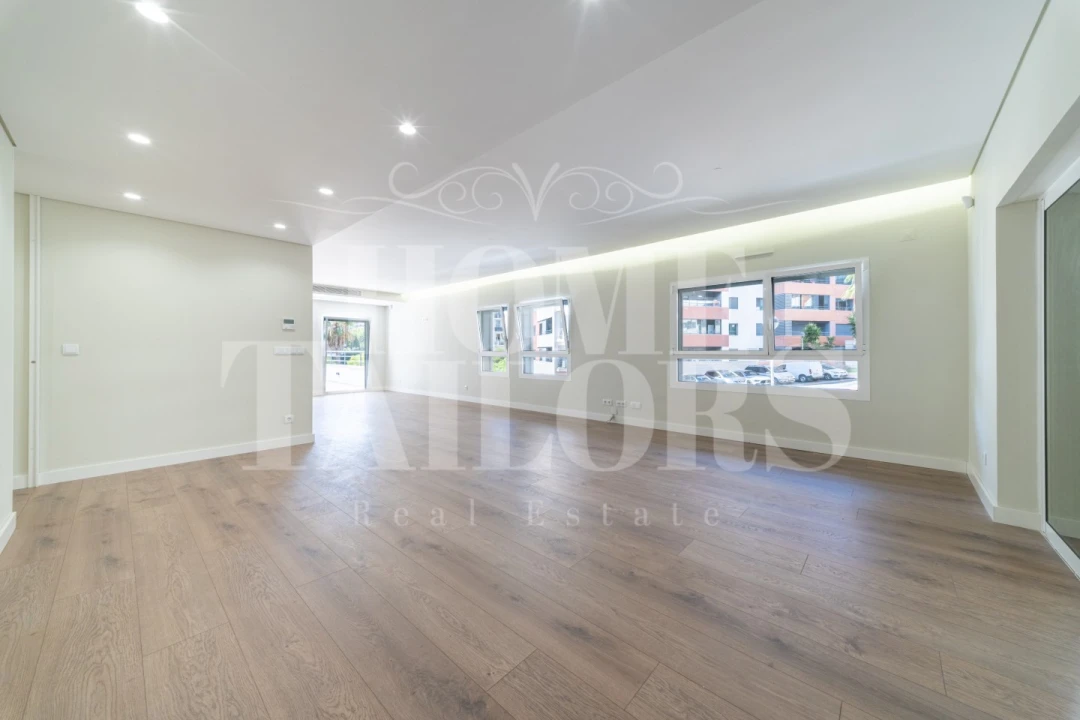 Apartamento T3 para Venda em Odivelas Foto 4
