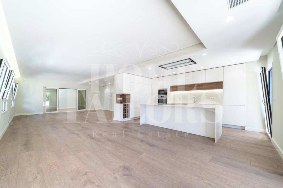 Apartamento T3 para Venda em Odivelas Foto 8