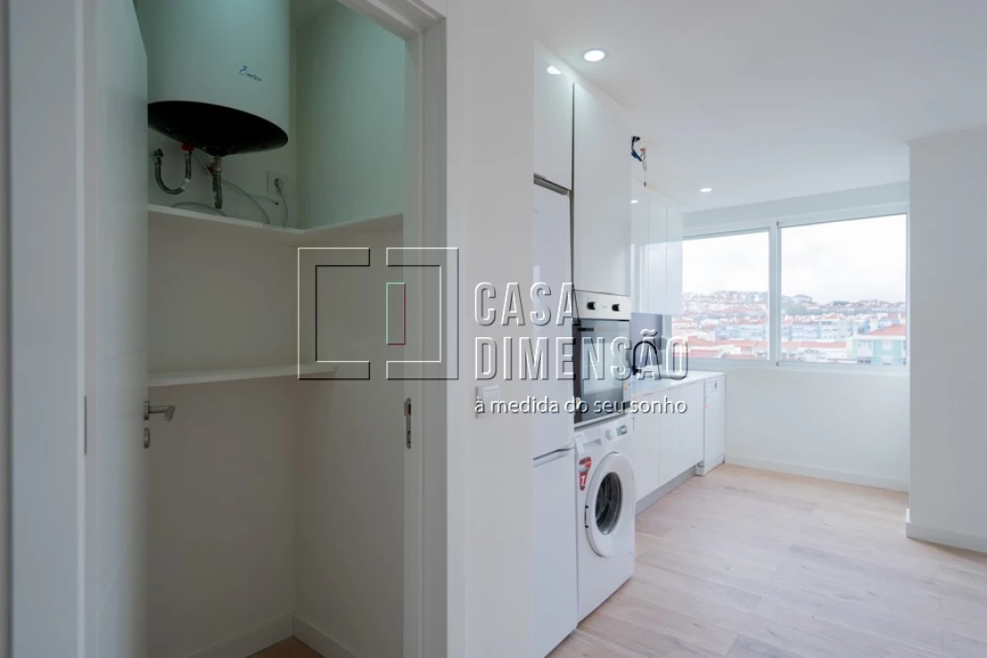 Apartamento T3 para Venda em Odivelas Foto 7
