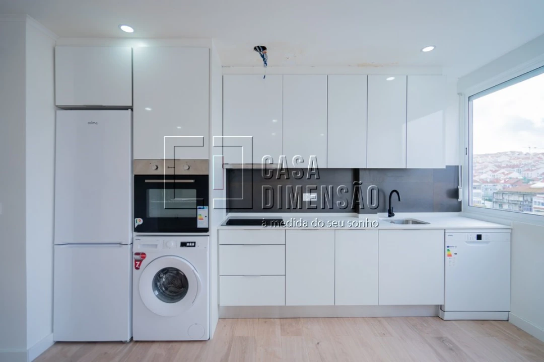 Apartamento T3 para Venda em Odivelas Foto 9