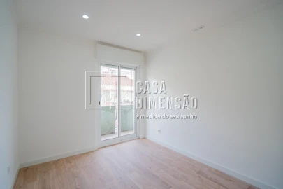 Apartamento T3 para Venda em Odivelas