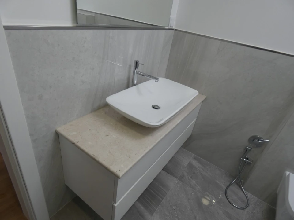 Apartamento T2 para Venda em Massamá e Monte Abraão Foto 19
