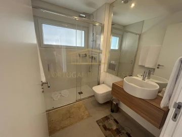 Apartamento T3 para Venda em Ferragudo