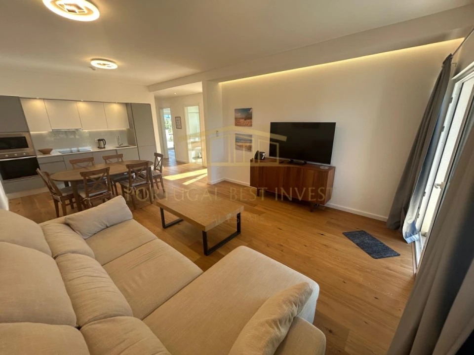 Apartamento T3 para Venda em Ferragudo Foto 4
