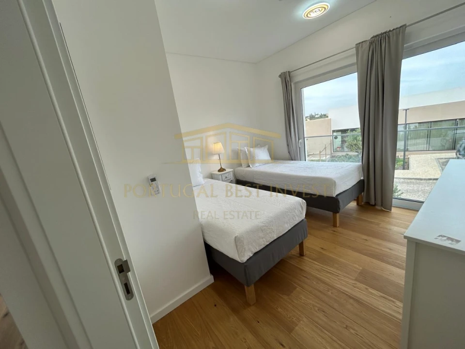 Apartamento T3 para Venda em Ferragudo Foto 12
